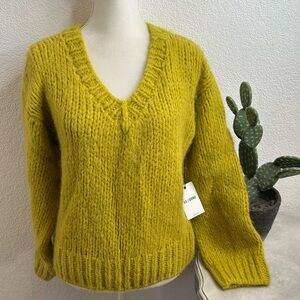 Re/done v-neck alpaca sweater size small New with Tags